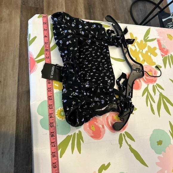 NWT forever 21 periwinkle and black Cami tie straps, size medium - Picture 5 of 5